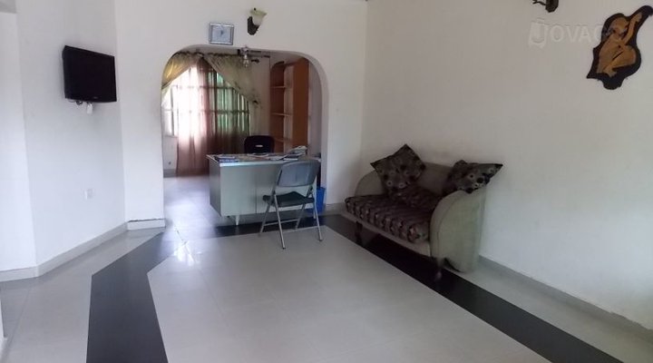 Ayuk-Aba Guest House