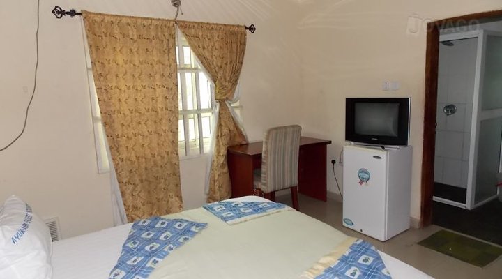 Ayuk-Aba Guest House