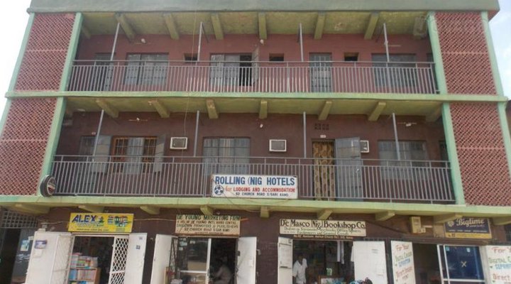 Rolling Nig Hotel
