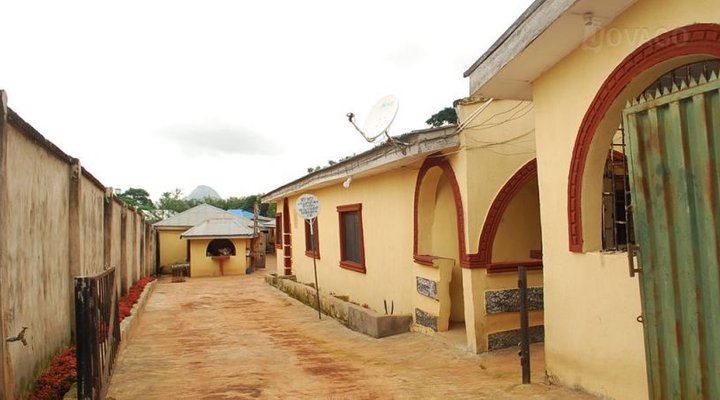 Samphe Guest House, Ikere Ekiti