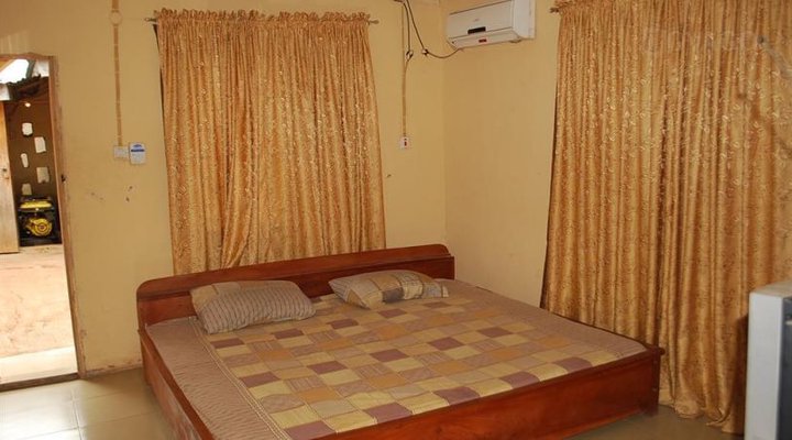 Samphe Guest House, Ikere Ekiti