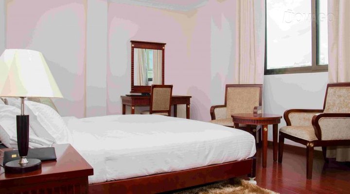 Zola International Hotel