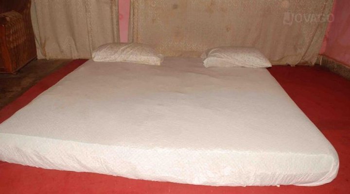 Dglitz Hotel