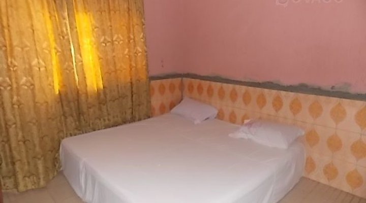 God Gift Ara International Hotel