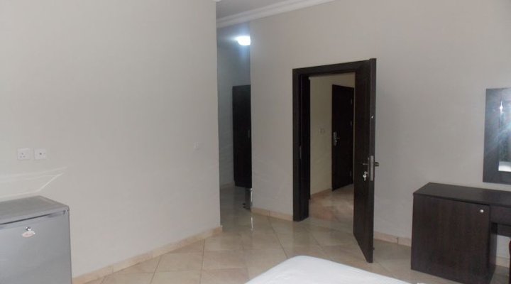 Eliata Suites