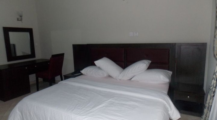 Eliata Suites