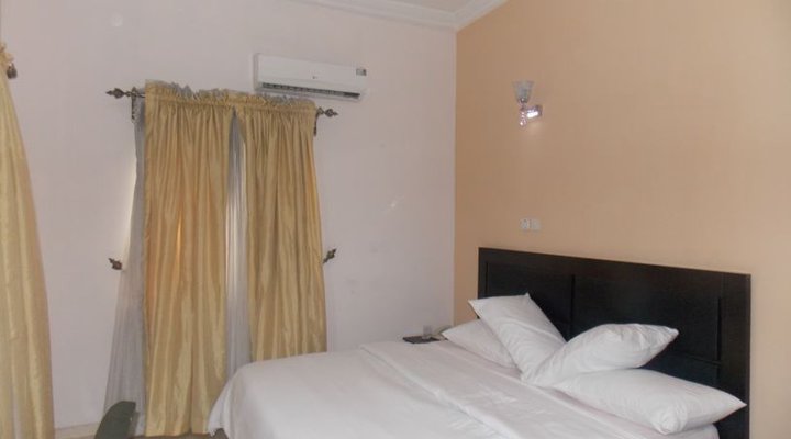 Eliata Suites