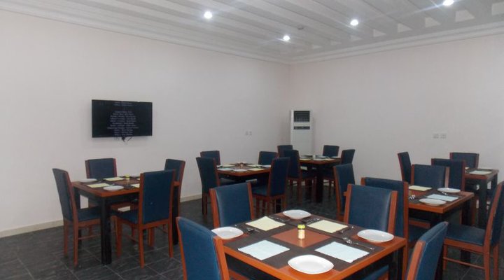 Eliata Suites