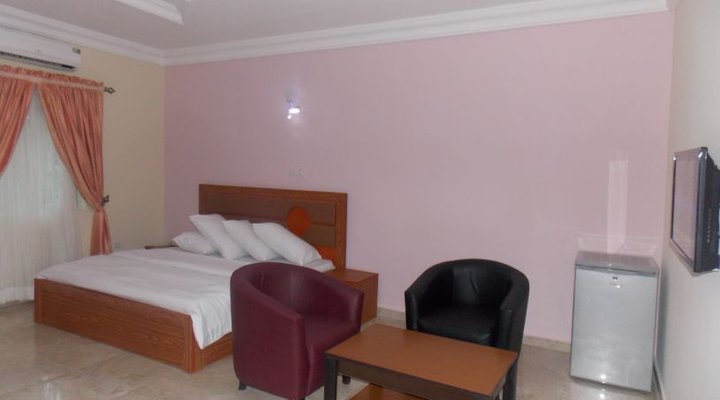 Eliata Suites