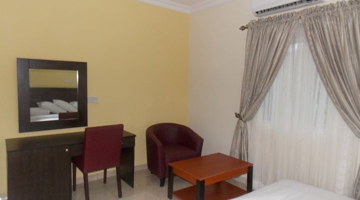 Eliata Suites
