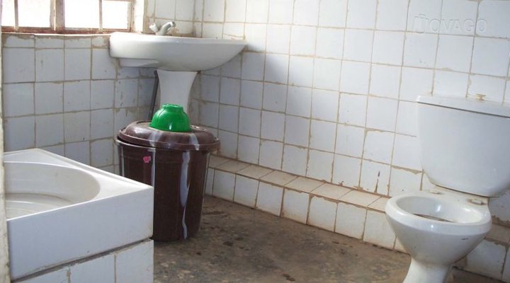 Ayanisile Motel