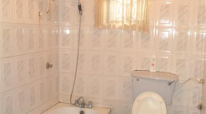 Ekegu Guest House