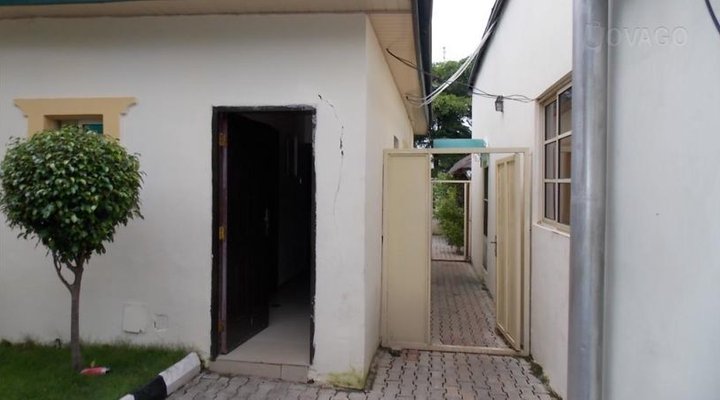 House 18th Apartment