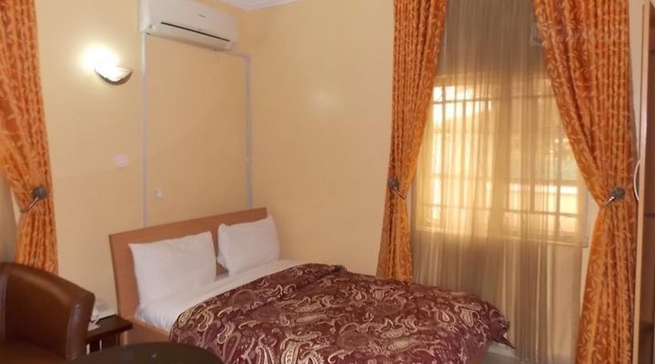 House 18th Apartment