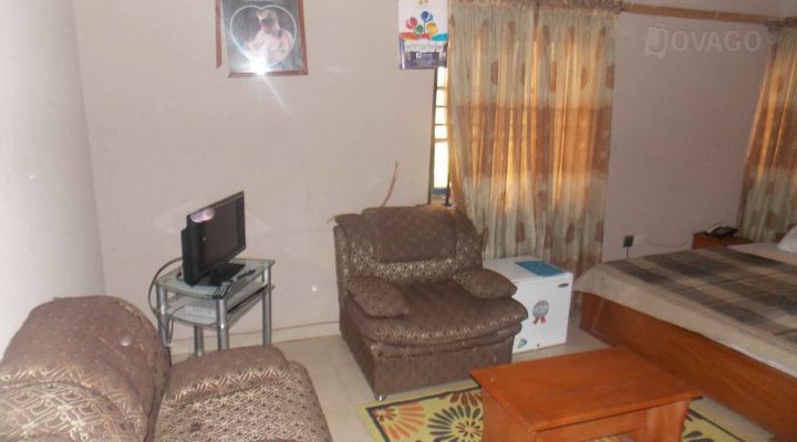 Jambed Hotel and Suites