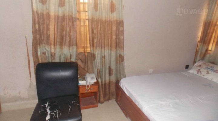 Jambed Hotel and Suites