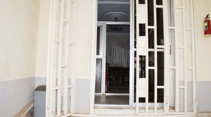 Fajumali Guest House