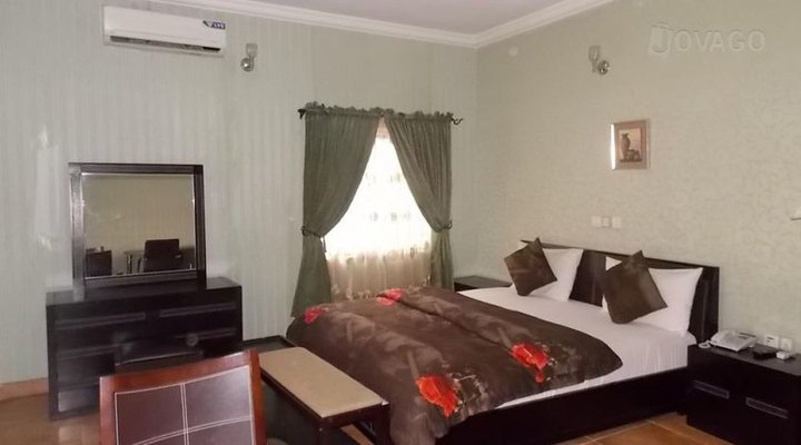Grand Ville Hotel