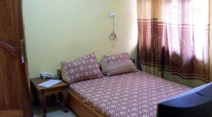 Kolly B Guest Inn