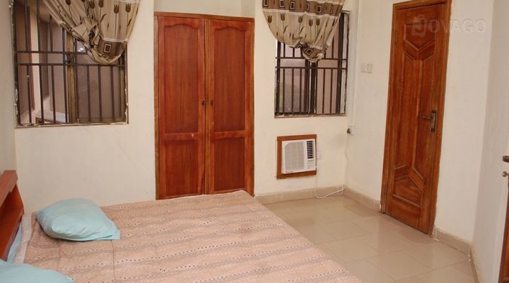 Samgrace Royal Guest Inn