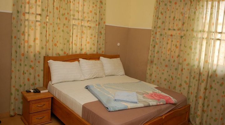 Pectoria Guest House