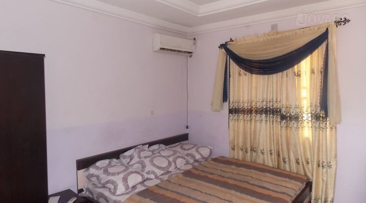 Igbene Hotel and Garden