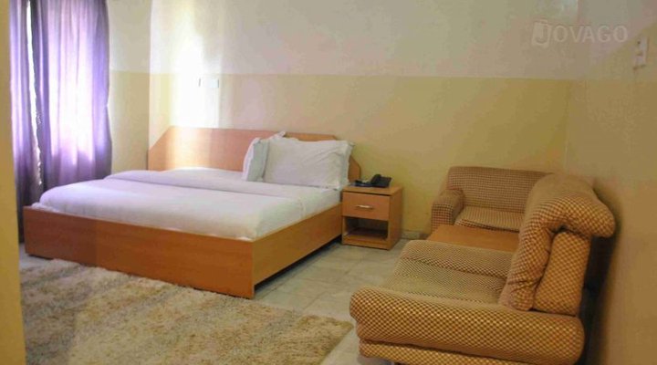 Fransimo Lake Hotel and Resort