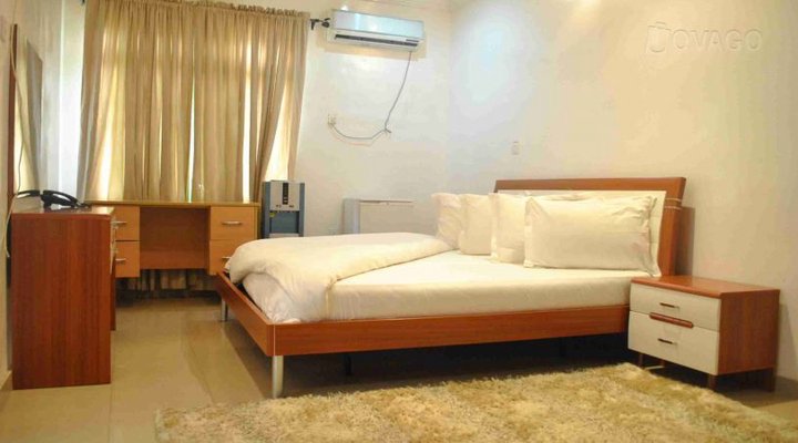 Fransimo Lake Hotel and Resort