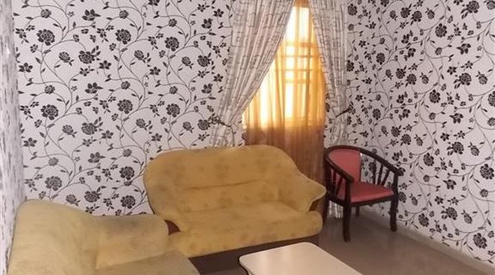 Amazak Hotel And Suite