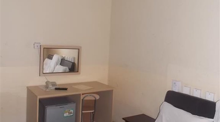Amazak Hotel And Suite