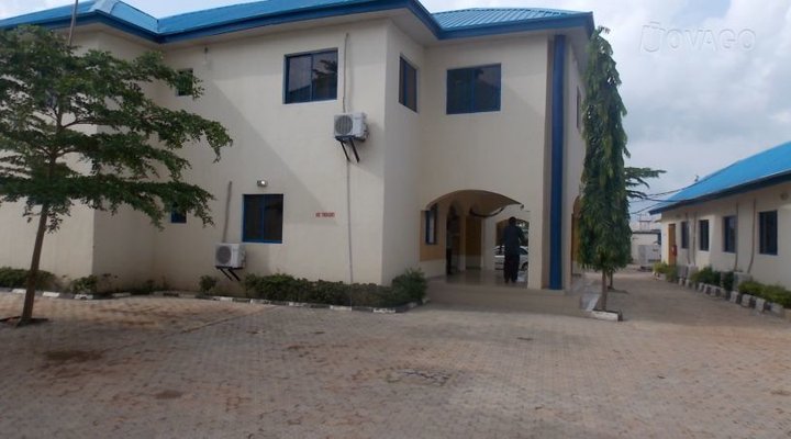 Halifat Sunnah Hotel and Suites