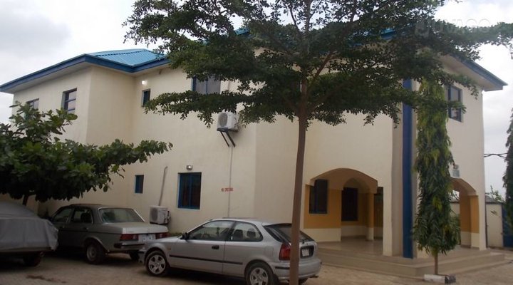 Halifat Sunnah Hotel and Suites