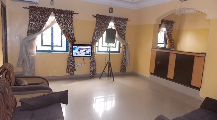 Halifat Sunnah Hotel and Suites