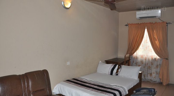 Ladio Hotel and Suites