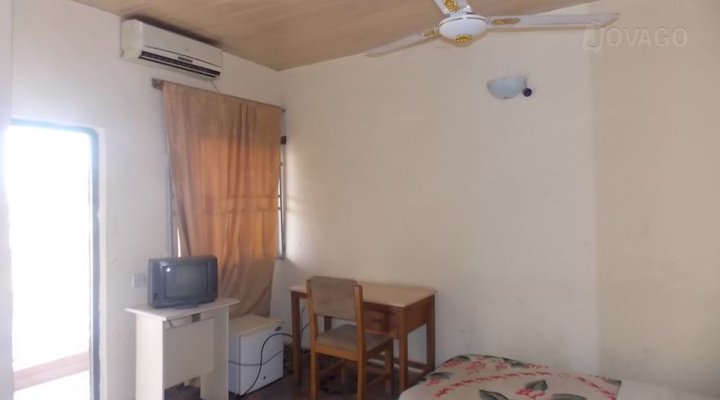 Crest Guest House (Mararaba)