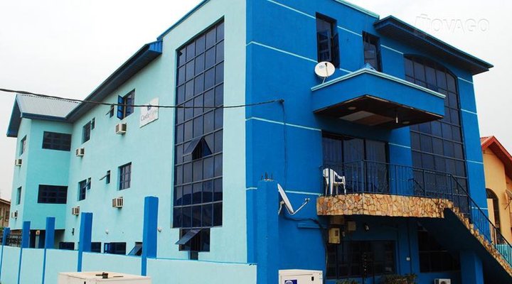 Castle View Suites