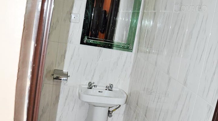 House U Hotel