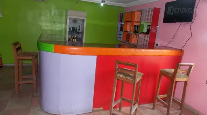 Slyvine Entertainment/Club 40/40