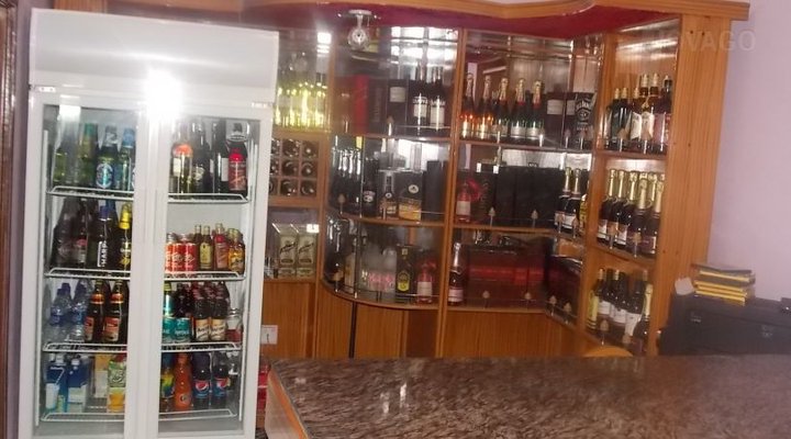Pakas Hotel and Suites Ltd