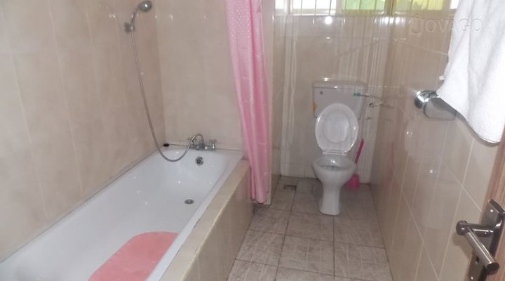Pakas Hotel and Suites Ltd