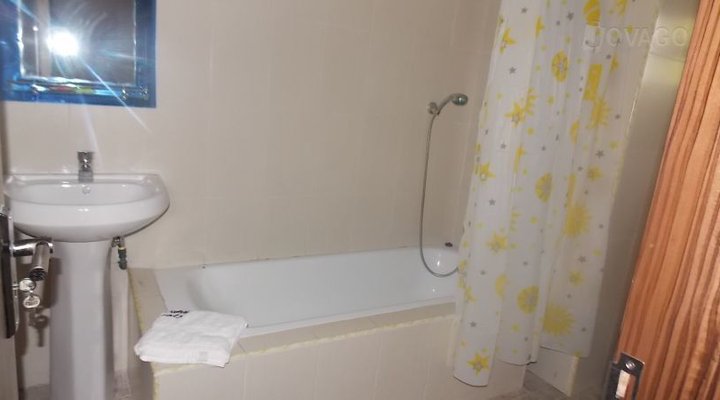 Pakas Hotel and Suites Ltd