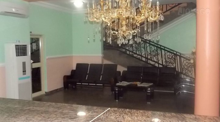 Pakas Hotel and Suites Ltd