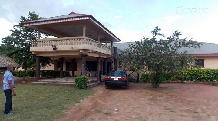 Beylis Hotel And Suites