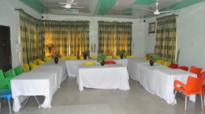 Dabiyi Hotel & Suites