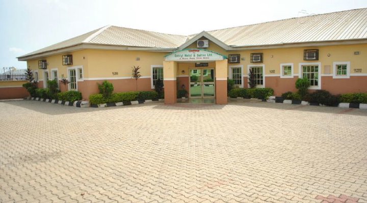 Dabiyi Hotel & Suites