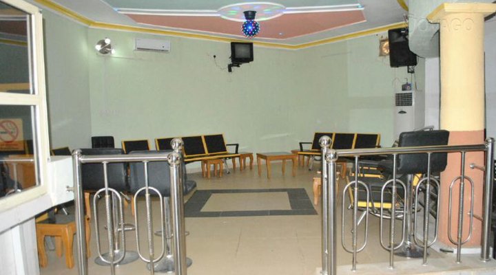 Dabiyi Hotel & Suites