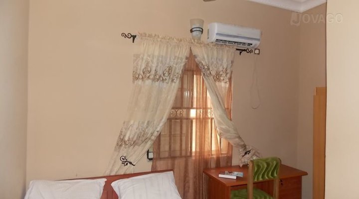 Silk Lodge