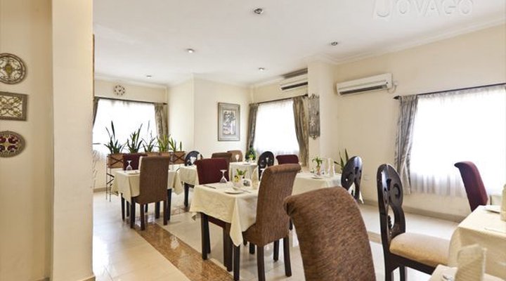 Somerset Court (abbstal limited)
