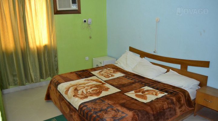 Grenpo Hotels And Suites