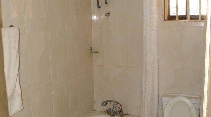 Grenpo Hotels And Suites